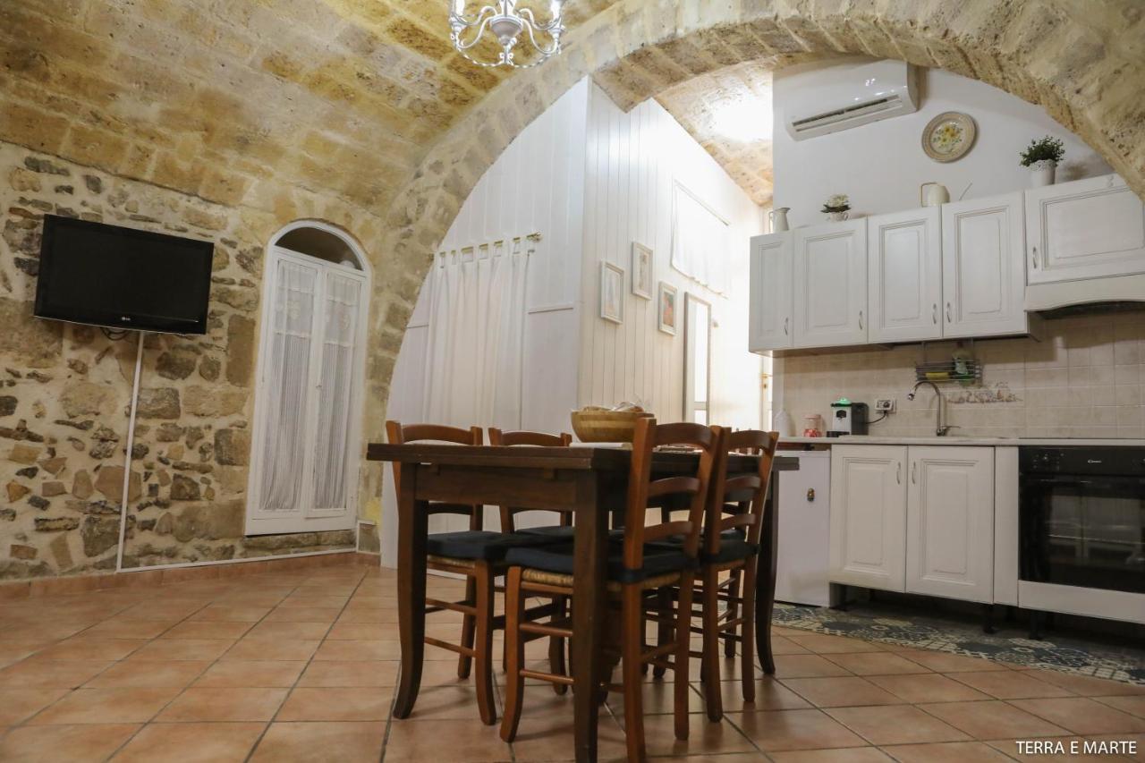 Terra E Marte Casa Vacanza Bari Zewnętrze zdjęcie
